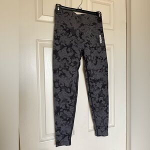Gymshark Adapt Seamless Leggings - XS Camo